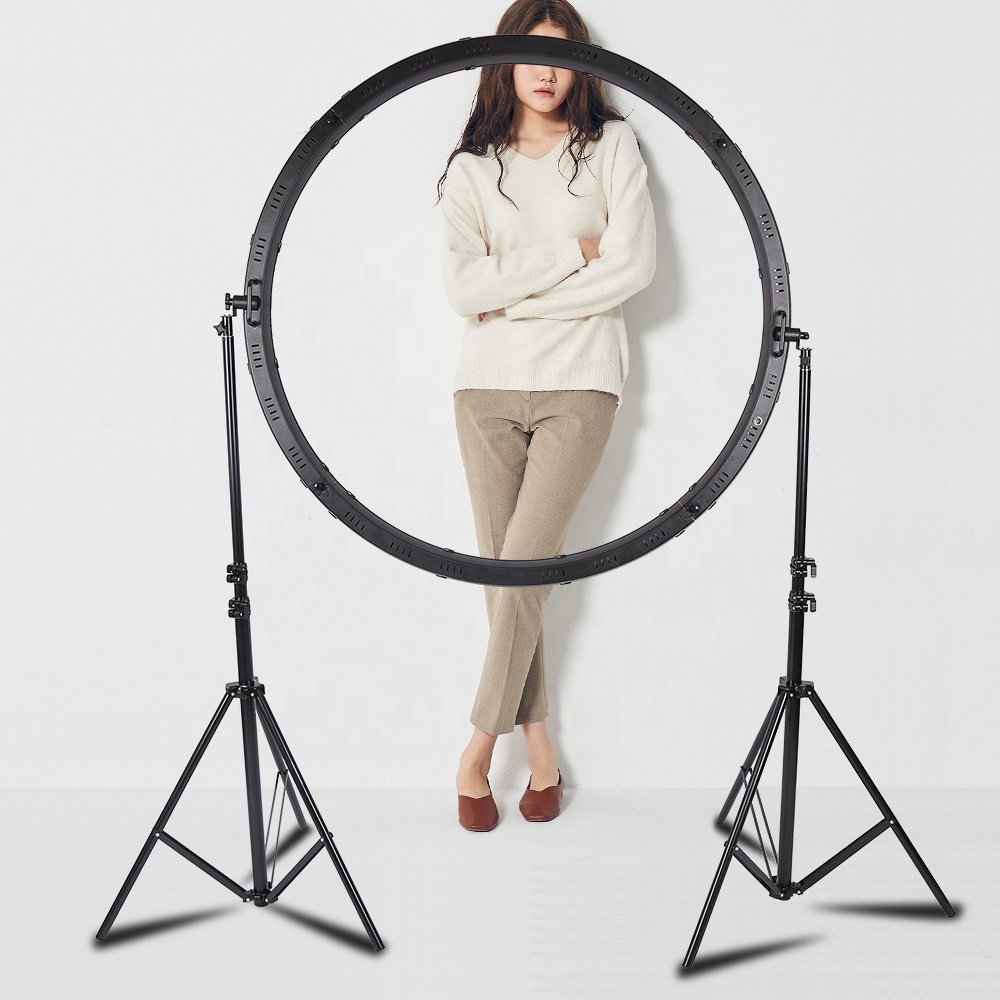 120W LED Ringlamp met draadbed - Lighting In Photography Studio recensie en prijs